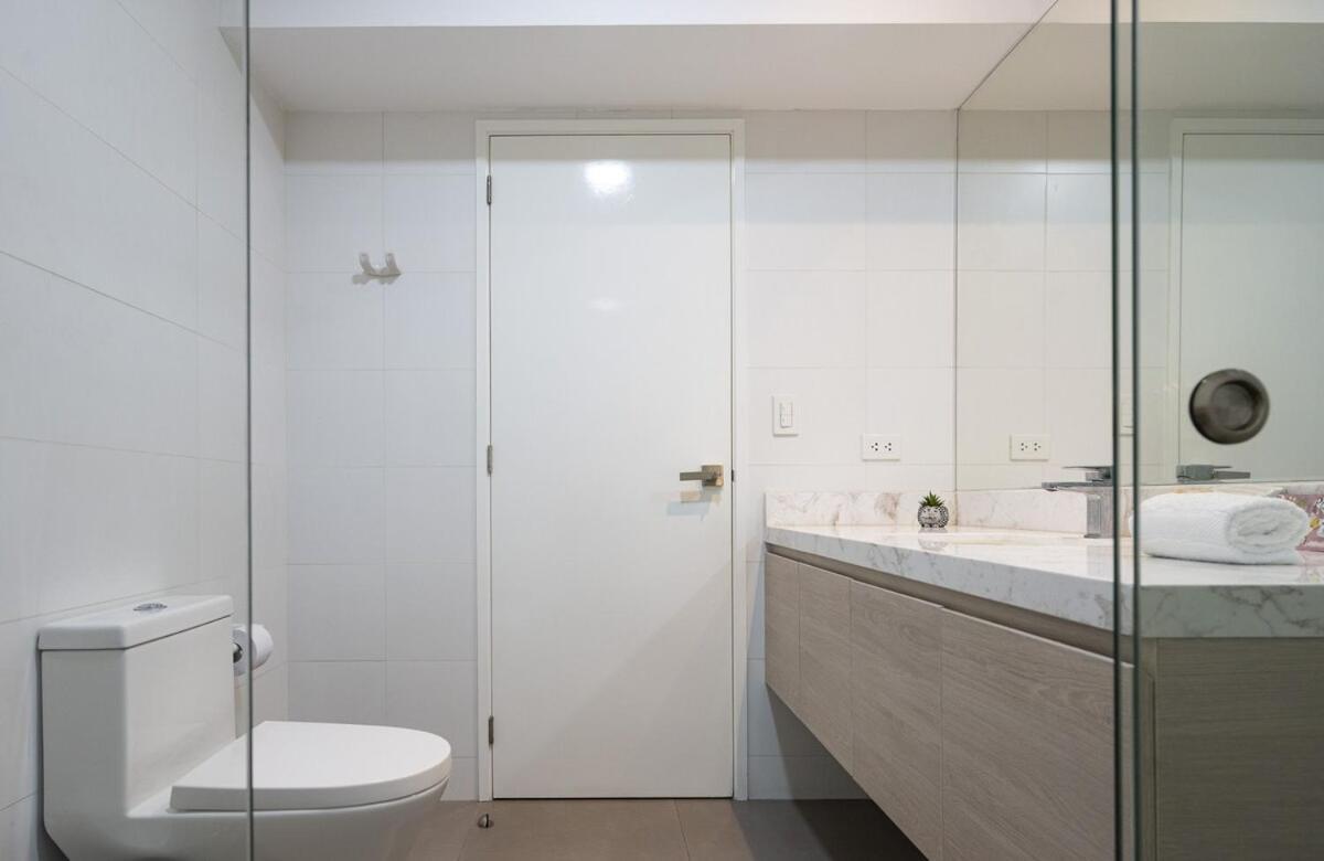 Balta - With Panoramic View In Kennedy Park Apartment *
