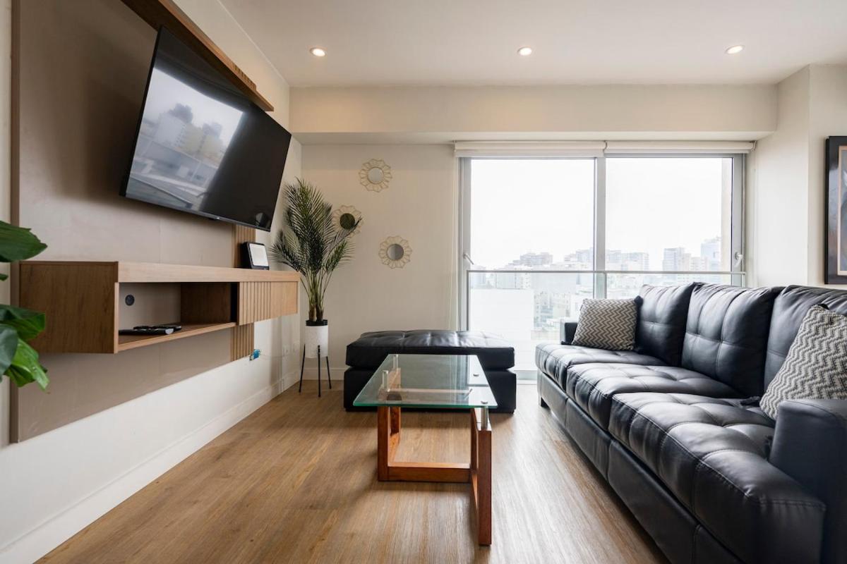Balta - With Panoramic View In Kennedy Park Apartment Lima